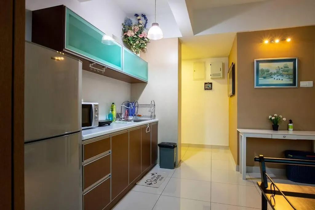 2Bedrooms Maritime Luxury Seaview Suite 2-10Pax Jelutong 0*,